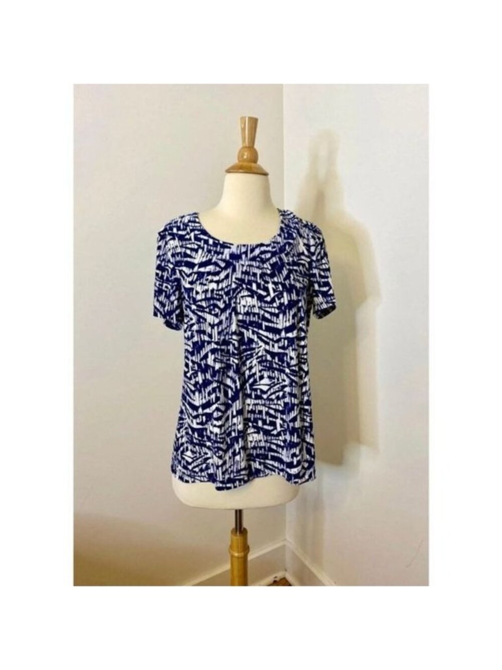 JB Collection Embossed Print Top